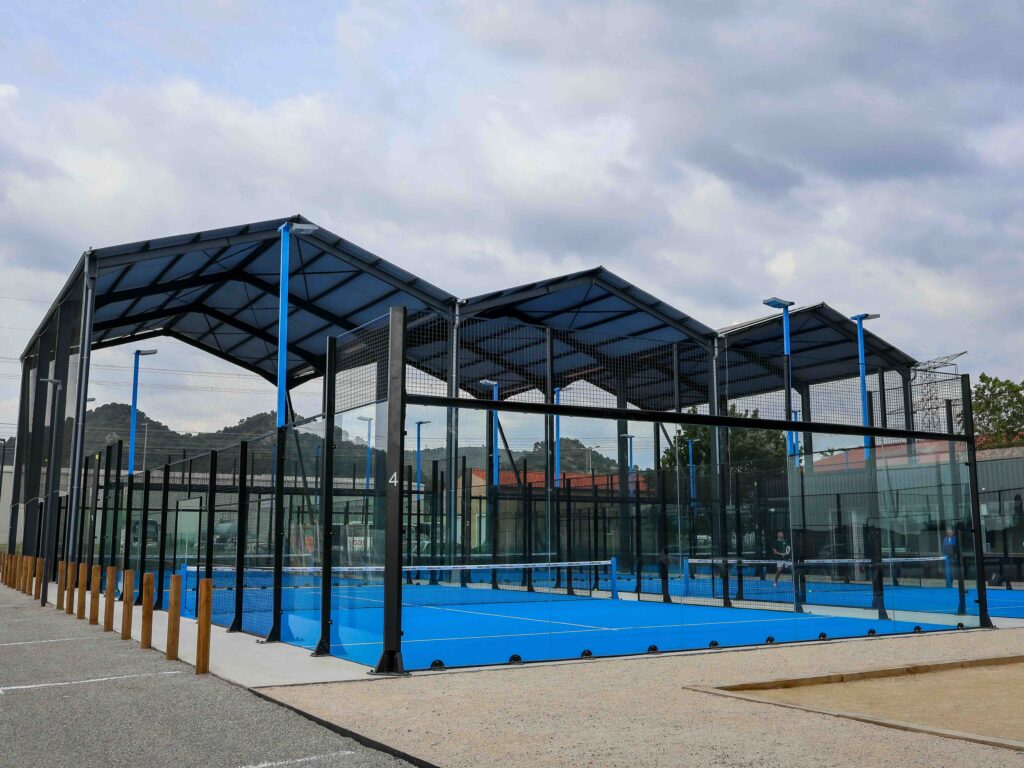 5 padel courts in Peyrolles | Work & Padel