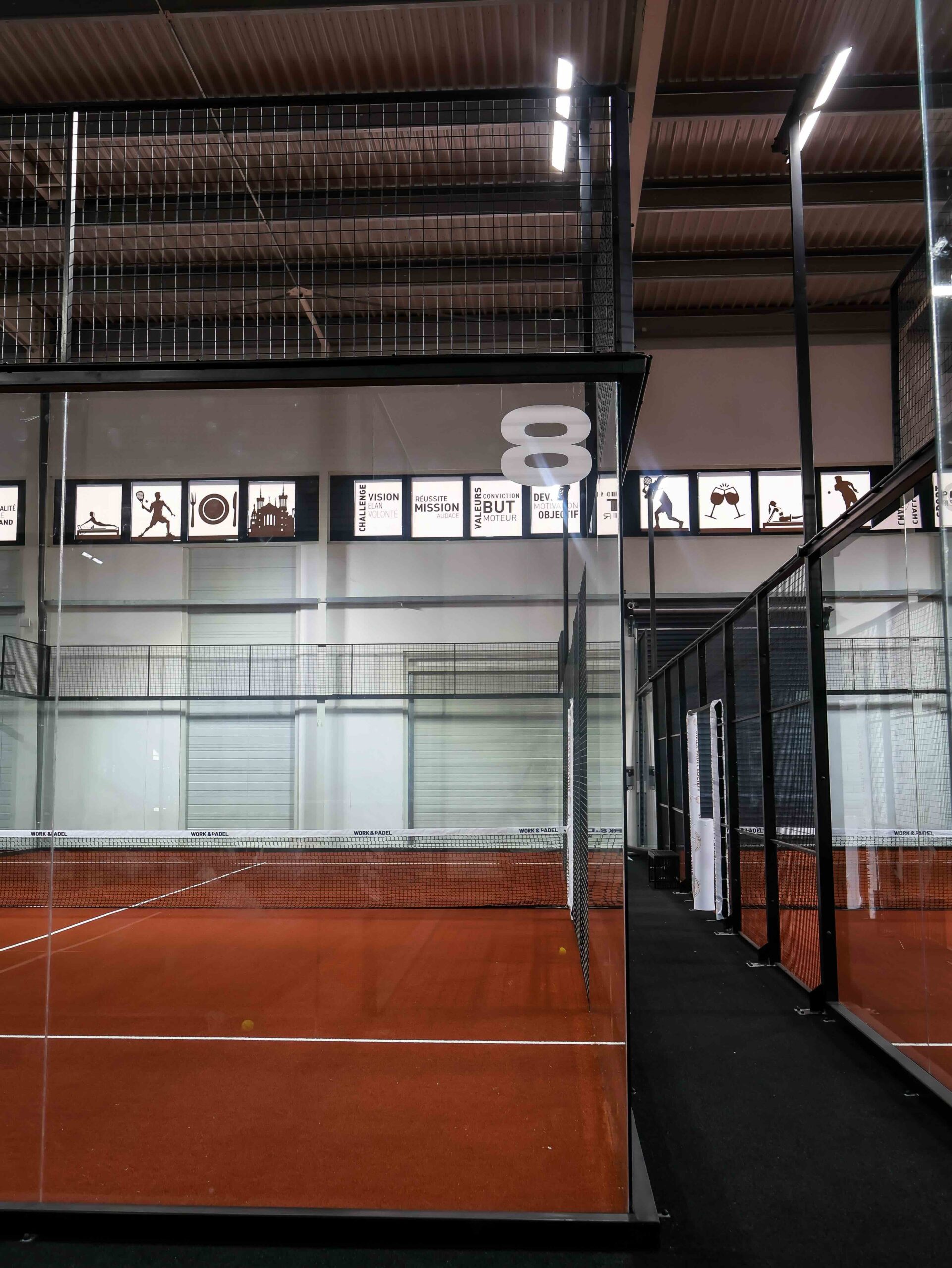 Photo - 9 terrains de padel indoor à Dardilly pour Stella Padel Society IMG 6036 scaled 9 terrains de padel indoor Stella Padel Society à Dardilly