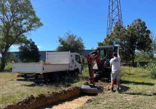 Photo - About us 2 Rousset (France, 13)